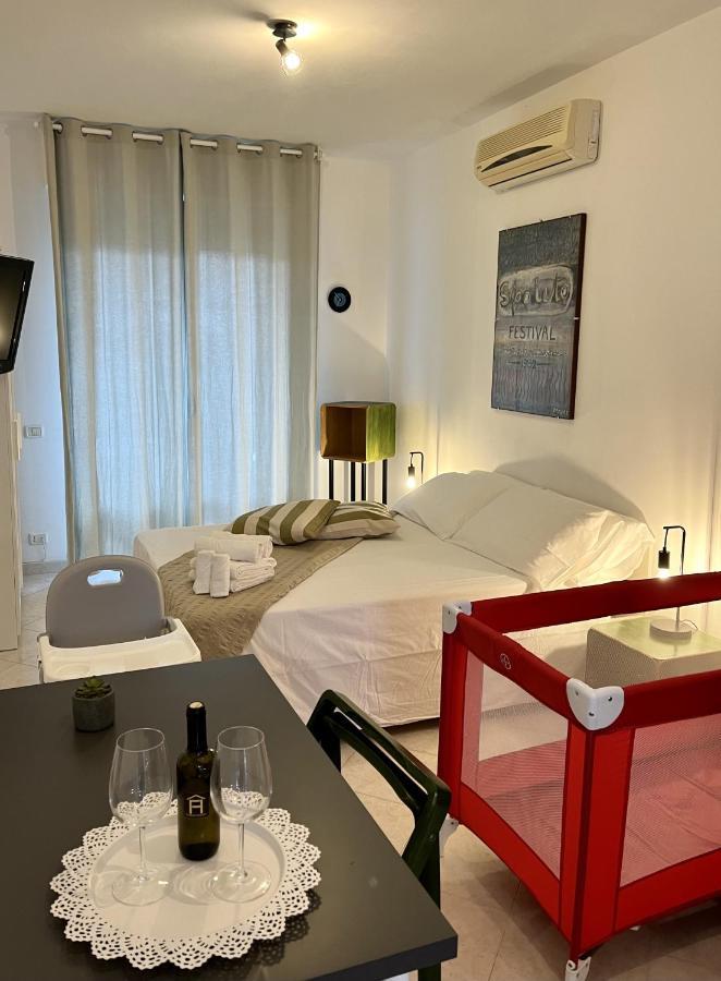 Bomboniera A Due Passi Dal Mare-Fh Apartment San Benedetto del Tronto Bagian luar foto